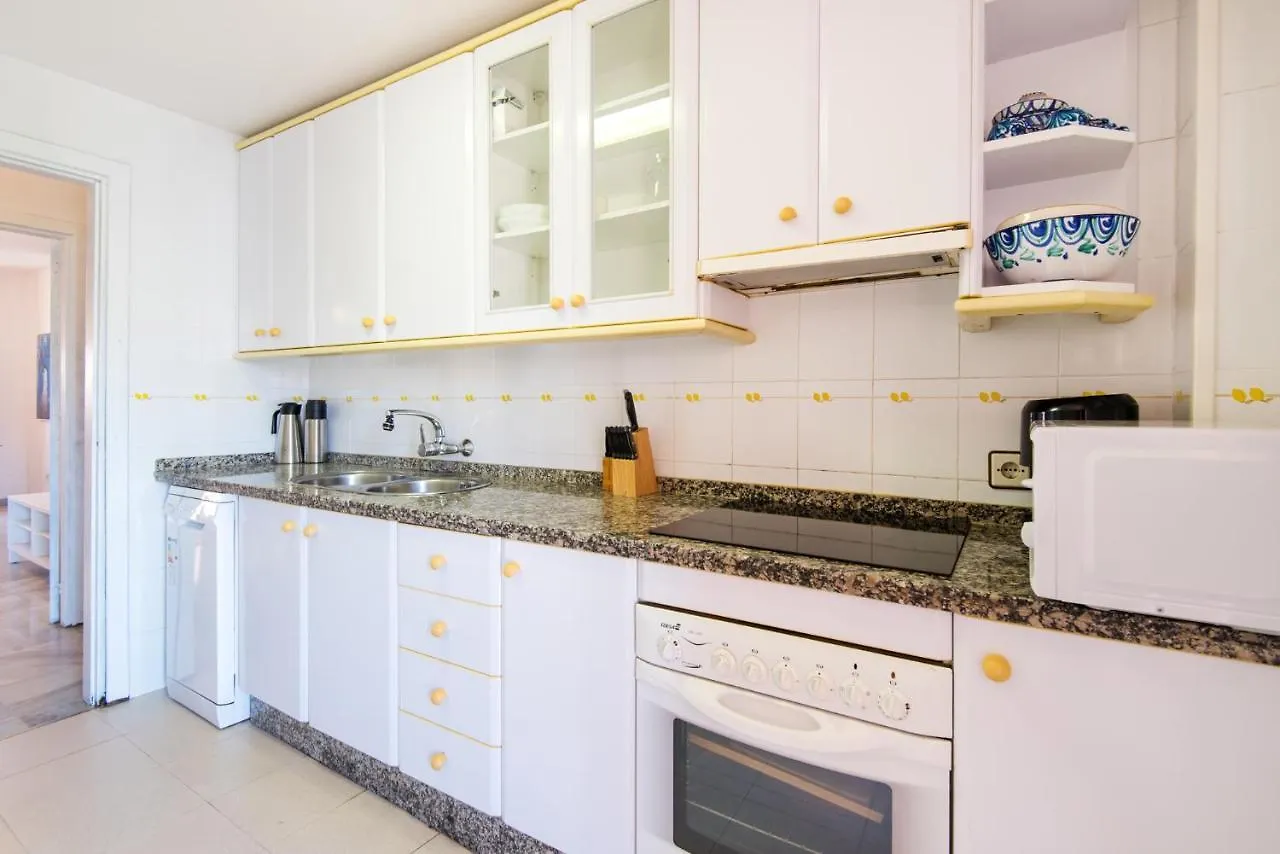 Boliches Center Apartment Next To The Beach, Parking, Pool & Terrace Fuengirola