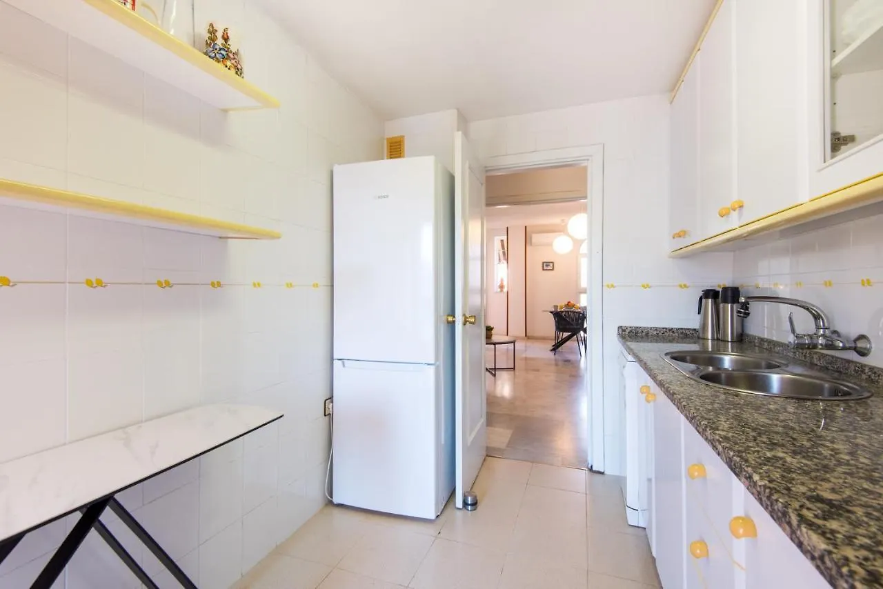 Boliches Center Apartment Next To The Beach, Parking, Pool & Terrace Fuengirola 0*,  Spain
