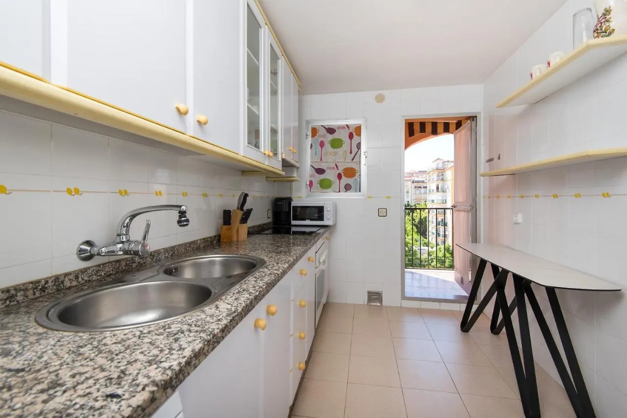 Boliches Center Apartment Next To The Beach, Parking, Pool & Terrace Fuengirola