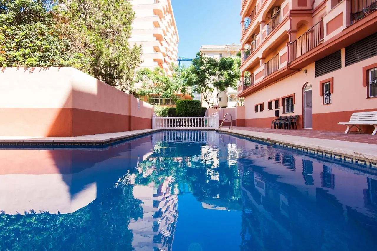 Boliches Center Apartment Next To The Beach, Parking, Pool & Terrace Fuengirola