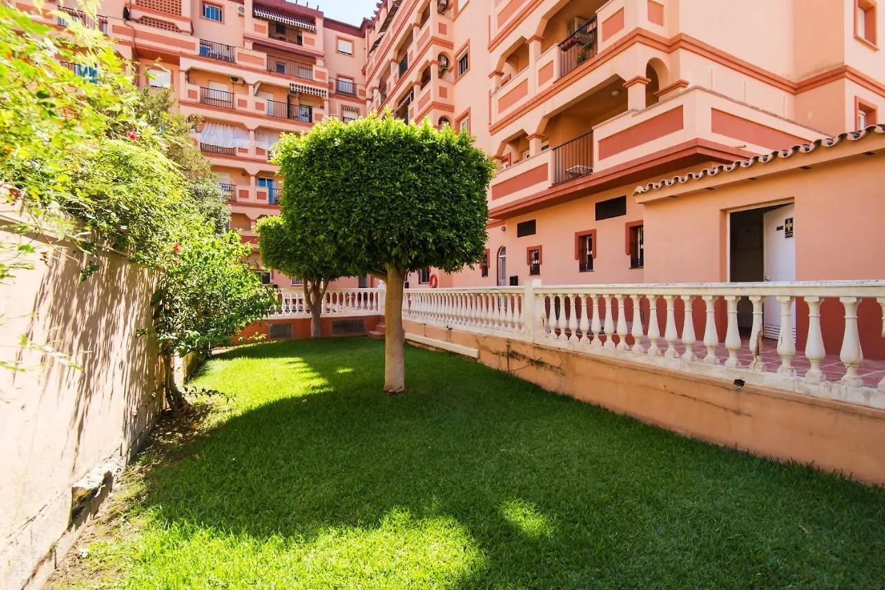 Boliches Center Apartment Next To The Beach, Parking, Pool & Terrace Fuengirola