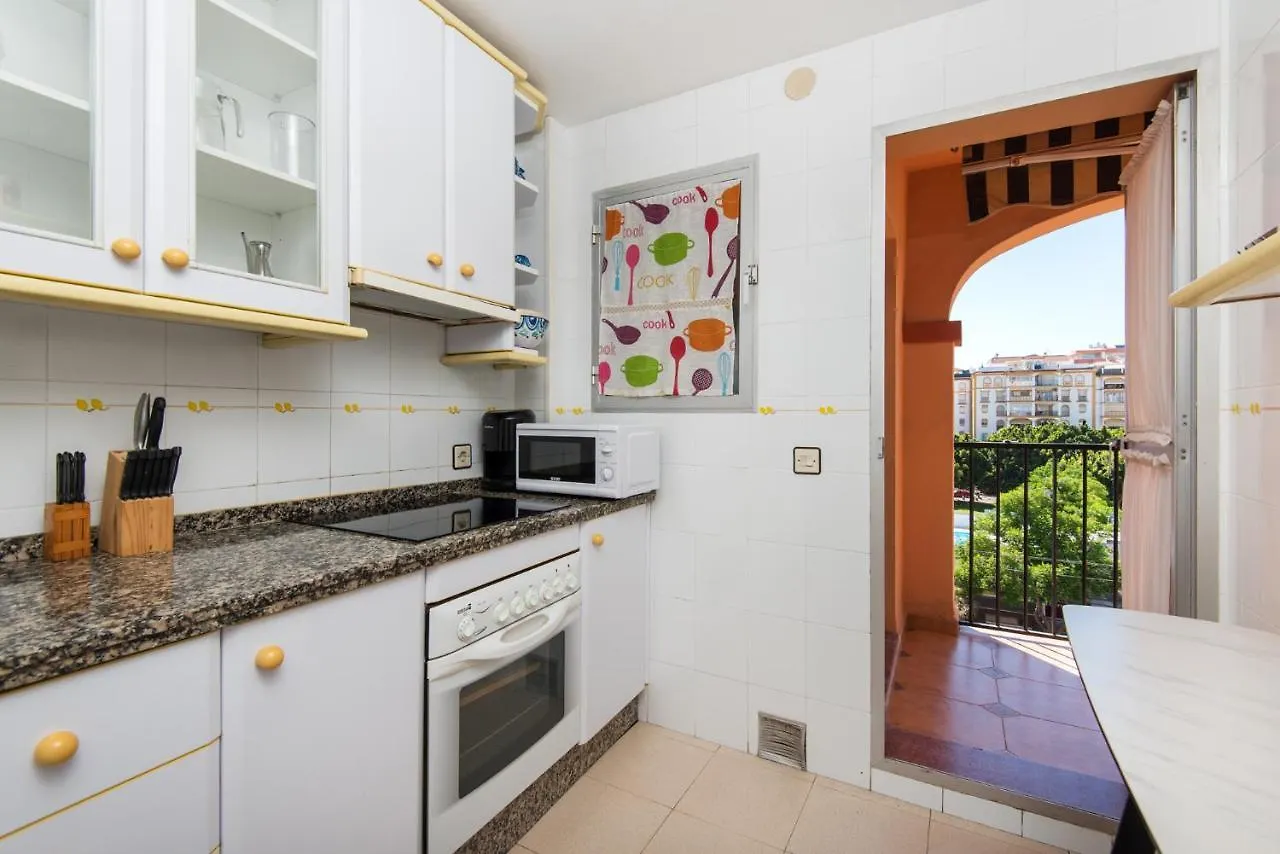 Boliches Center Apartment Next To The Beach, Parking, Pool & Terrace Fuengirola Spain