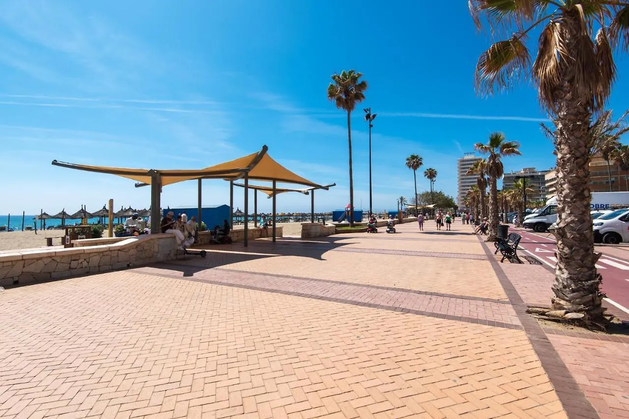 Boliches Center Apartment Next To The Beach, Parking, Pool & Terrace Fuengirola