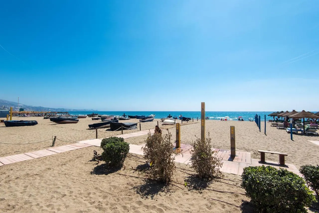 Boliches Center Apartment Next To The Beach, Parking, Pool & Terrace Fuengirola